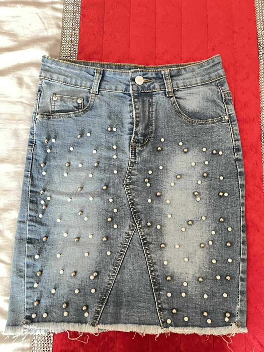 Lote de saias e calções (XS/S/TU)