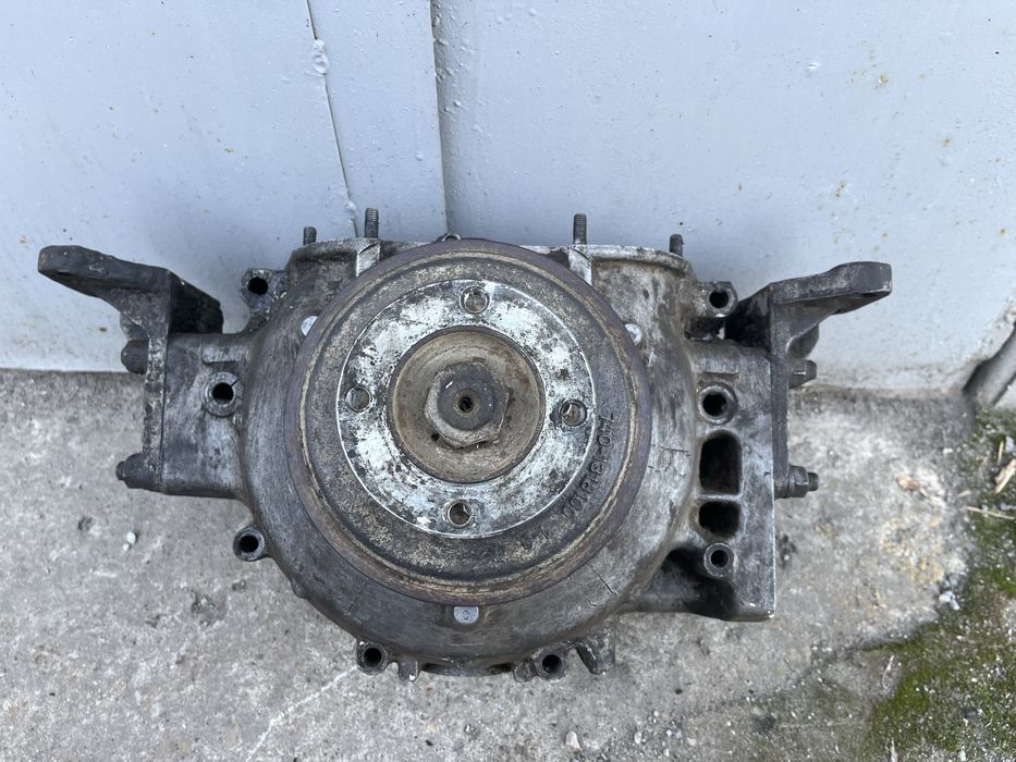 Торсіон кабіни Камаз в зборі з кронштейнами