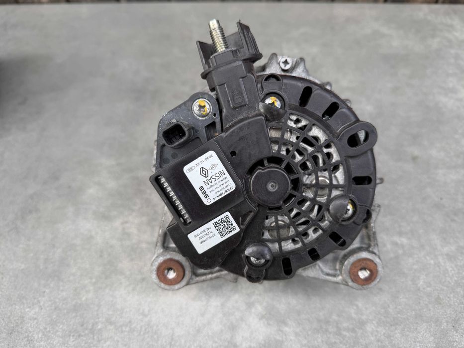 Генератор Renault Captur Clio Megane Nissan Juke F16 Dacia Duster Sandero 1.0 TCe