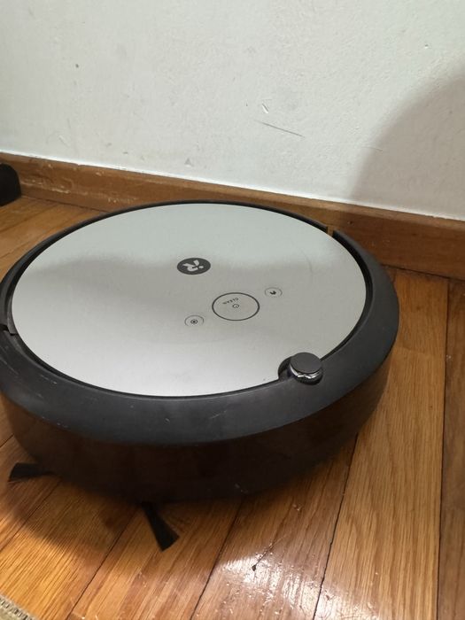 Robot Aspirador iRobot Roomba i1+