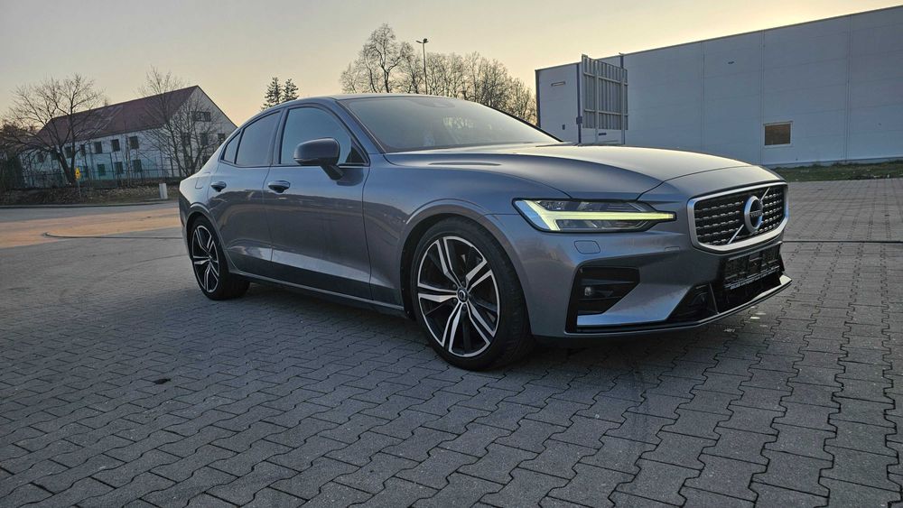 Samochód osobowy volvo s60