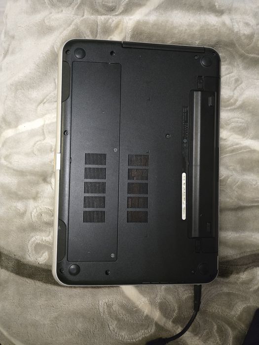 Ноутбук DELL Inspirion 15R-5521