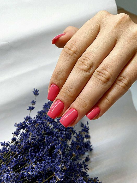 Paznokcie żelowe / hybryda