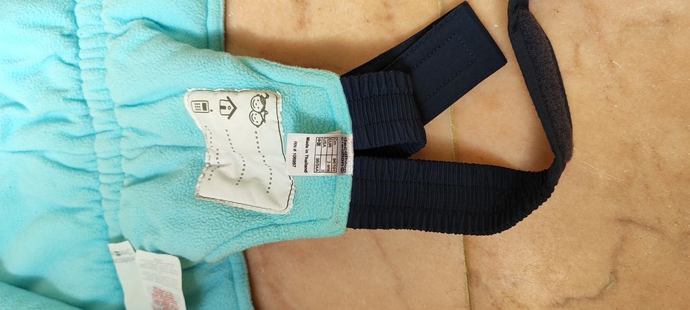 Snowsuit, boots, hat for child, 3 years, like new64284093970945121