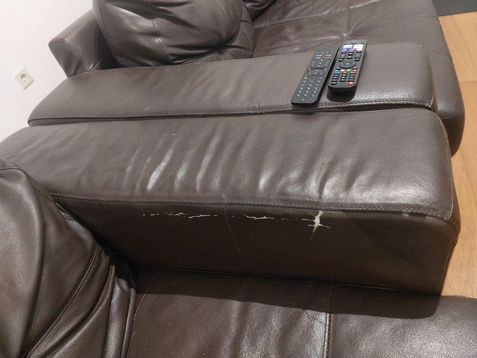 Conjunto de sofá cama usado