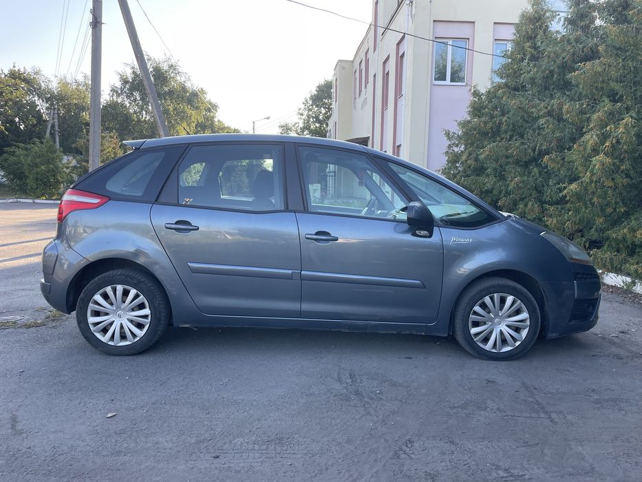 Citroen C4 2010гв 1.6d