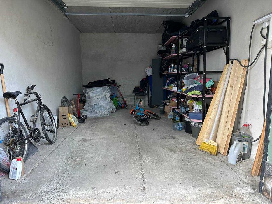 Продаж гаража площею 19,2 м.кв. в спальному районі Івано-Франківська
