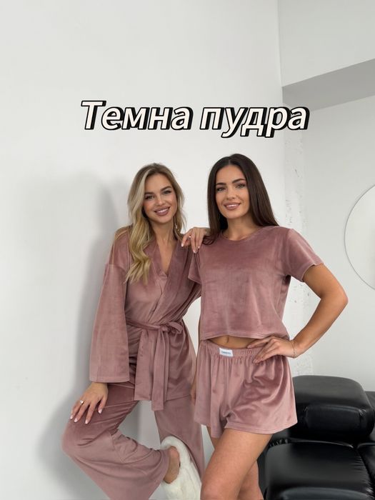 Піжама жіноча 4 в 1 для дому: халат + футболка + шорти + штани