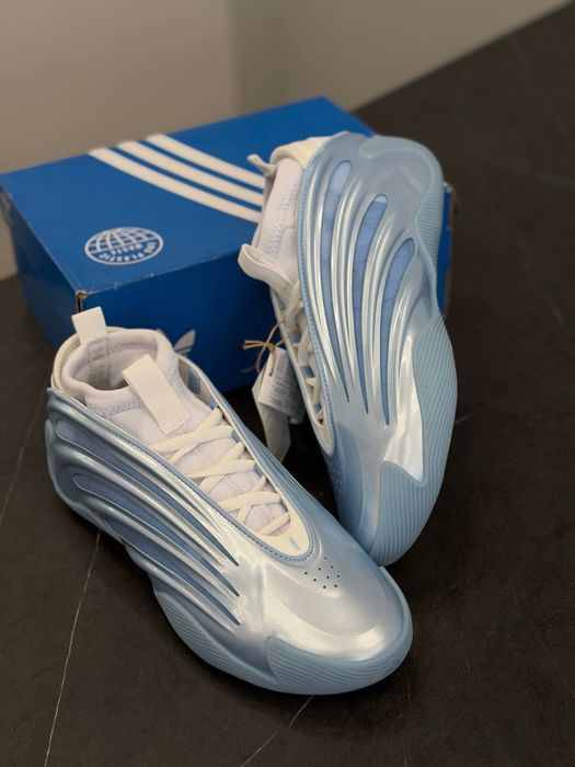 Оригінальні баскетбольні кросівки Adidas Harden Volume 9 JH6482