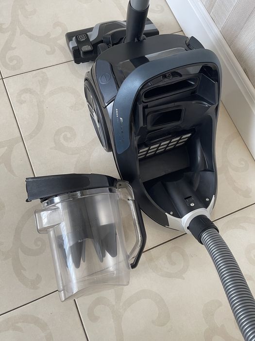 Пилосос для сухого прибирання без мішка Rowenta RO7C71EA