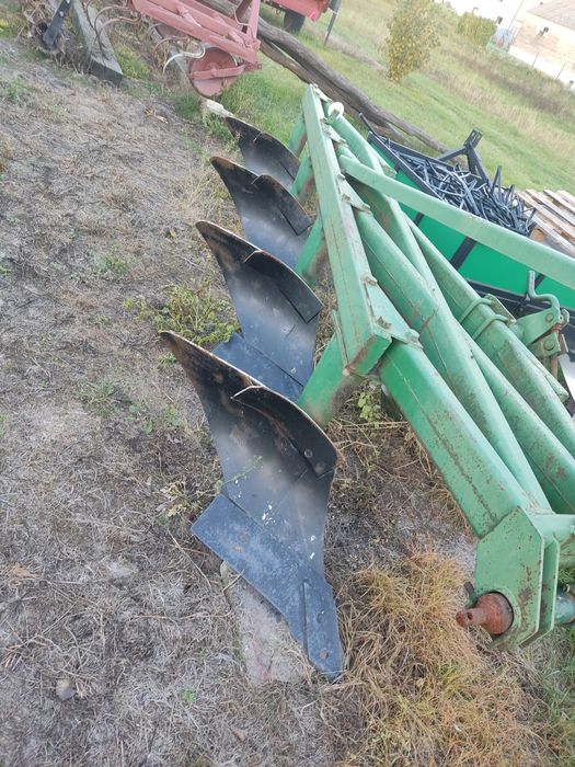 Pług 4 skibowy Lechia Puchaczów