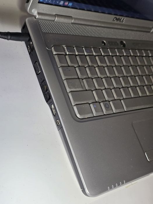 Komputer Laptop Dell Inspiron 1525