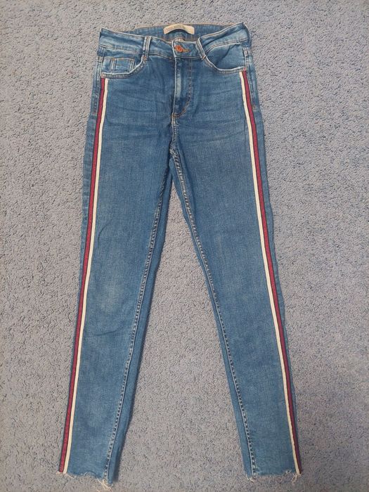 Джинси ZARA Basic Denim 34 лампаси XS джинсы 42