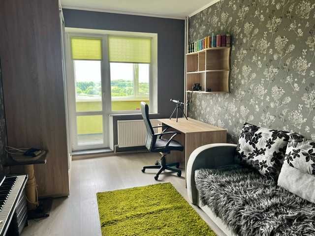 Продаж 3 к.квартири,р-н"Кандибини",просп.Степана Бандери,79