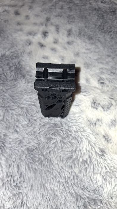Punho Grip replica Airsoft