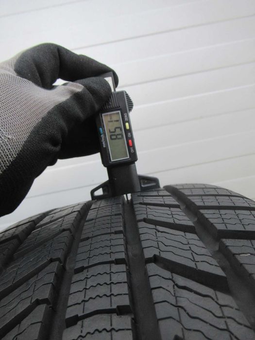 Alu+opony zima R17 VOLVO XC70, FORD KUGA I,GALAXY 3,S-MAX II  2071