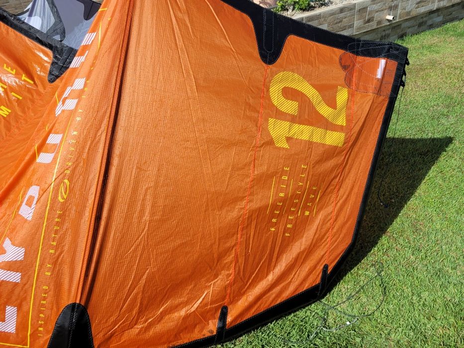 Kite ozone enduro 12m  10m V3