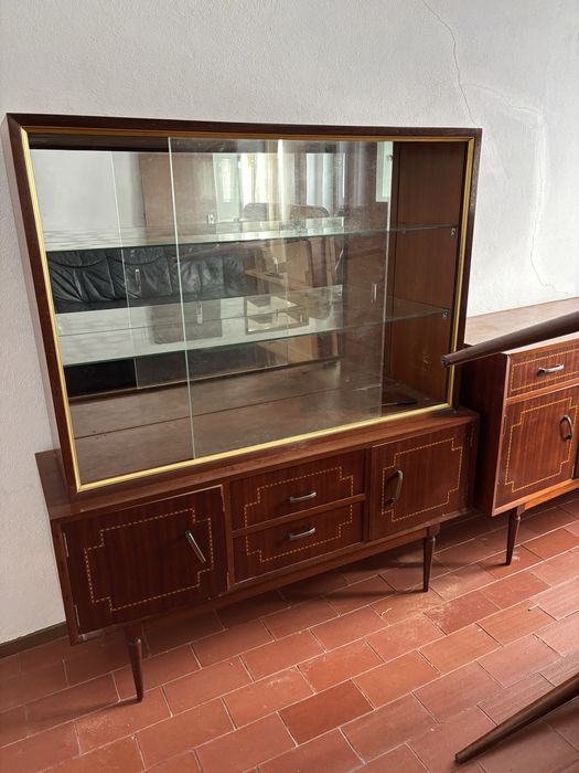 Mobilia de sala de jantar vintage