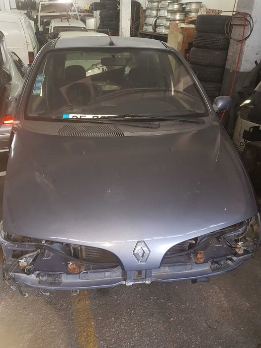 Renault Megan de 99