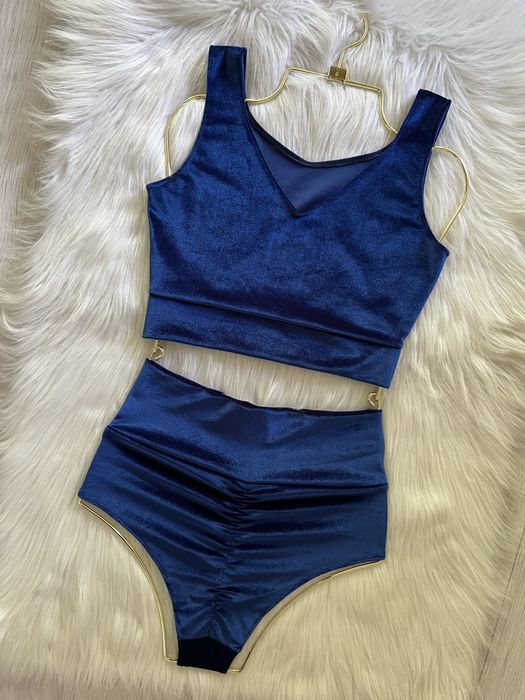 Stroj pole dance chabrowy M