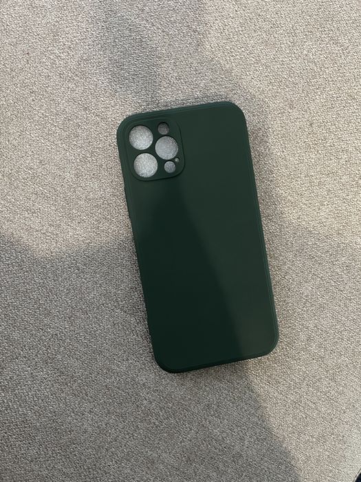 Новий чохол на iPhone 12 Pro