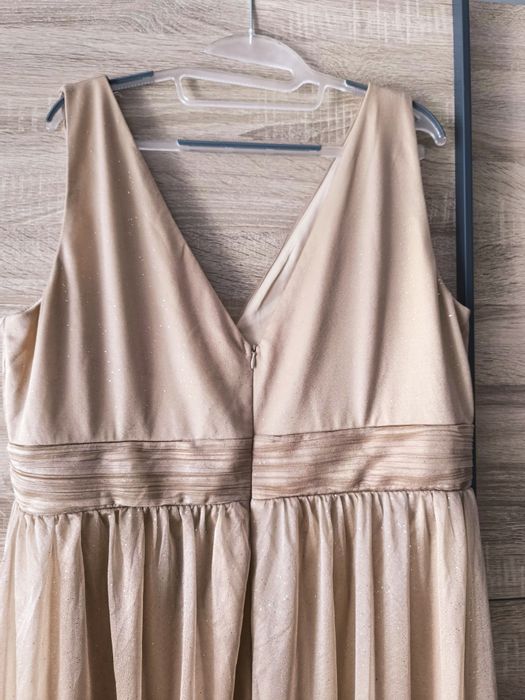 Złoto beżowa wieczorowa z brokatem 50-54