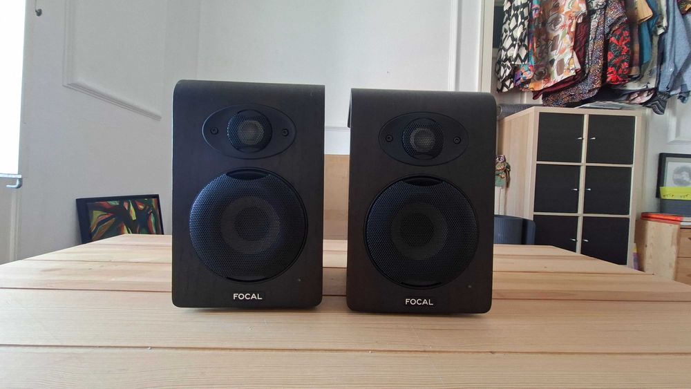 Focal Shape 40, par de monitores de estúdio, de estúdio de não fumador