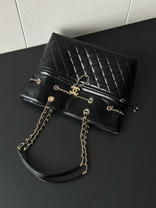 Torebka shopper CHANEL, duży rozmiar (czarno-złota)