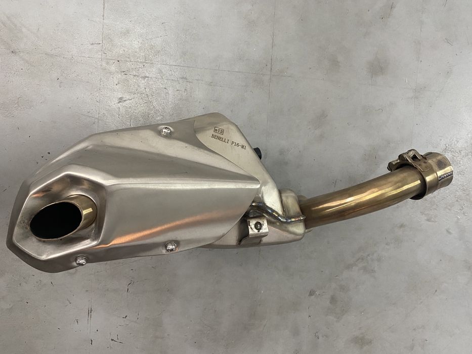 Escape Benelli TRK 502 Original