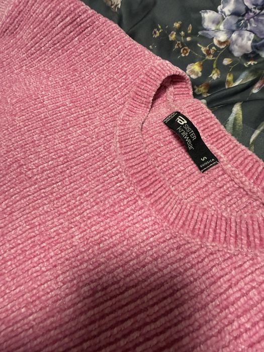 Светр рожевий жіночий свитер кофта