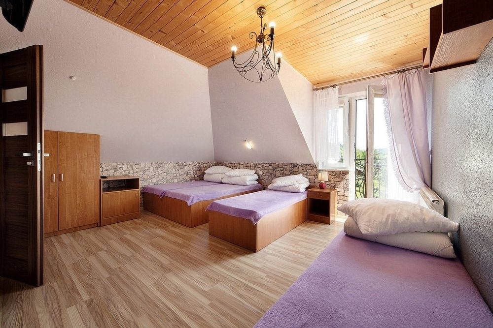 Ostatnie Wolne Miejsca  Ferie Weekendy Pokoje Gościnne