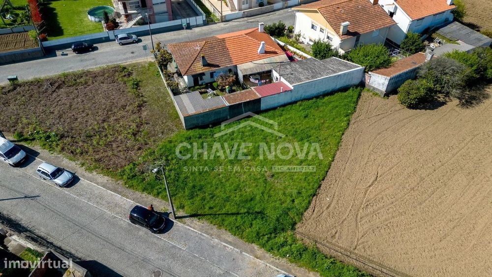 Terreno para Moradia em Grijó