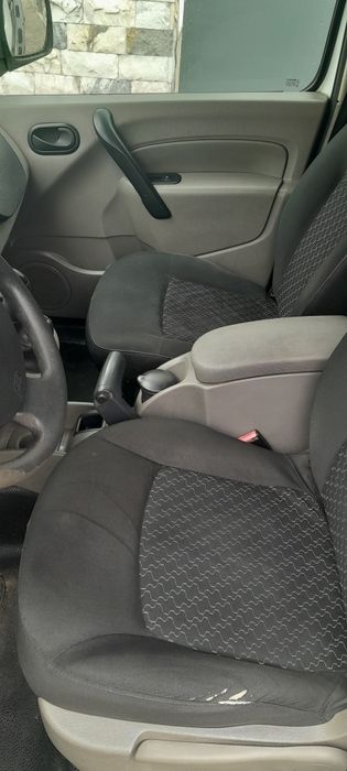 Renault kangoo 2 lugares
