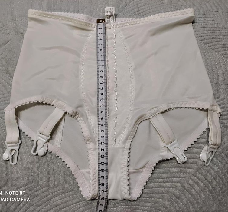 Pas do pończoch vintage