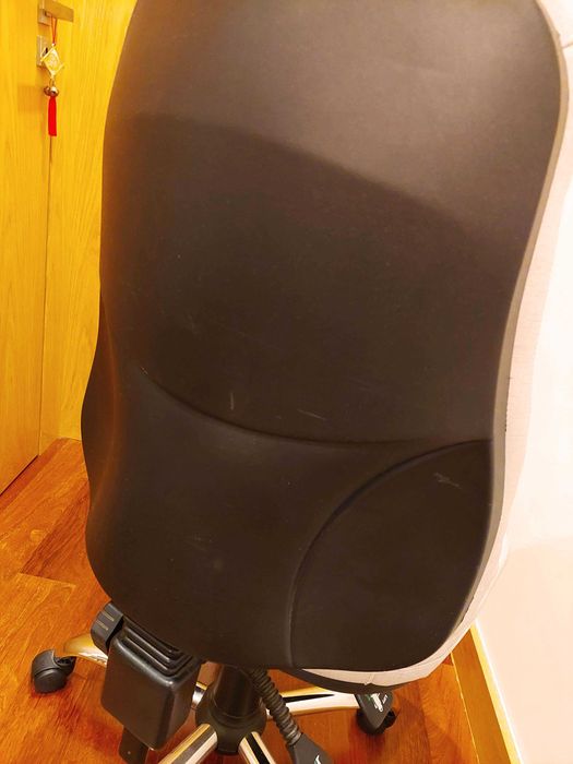 Cadeira de Escritório Confortável