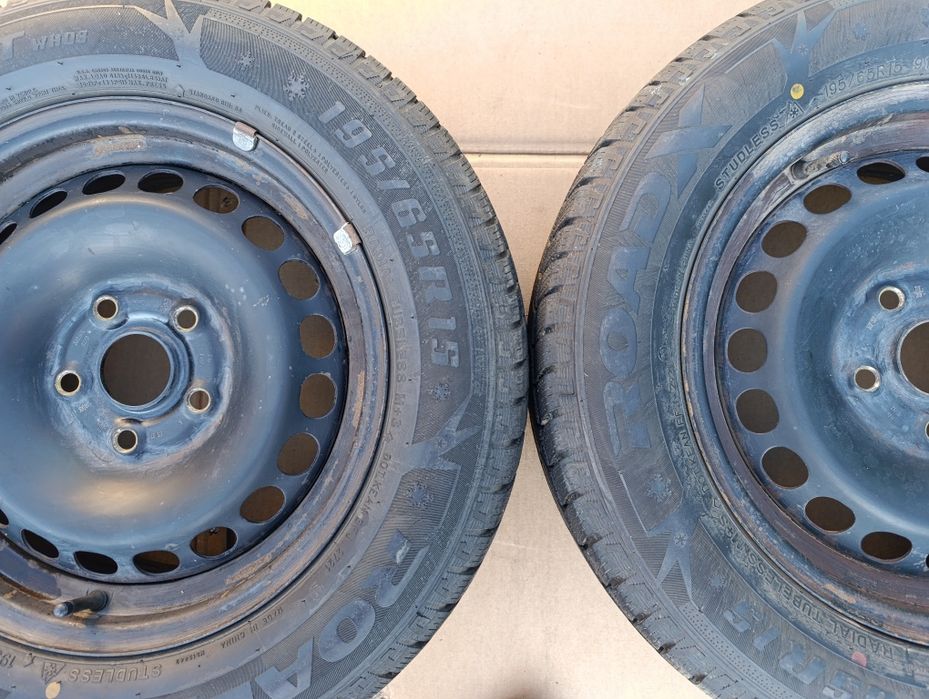 Продам колеса ,без порізів ,без шишок ,з дисками відбалансовані !