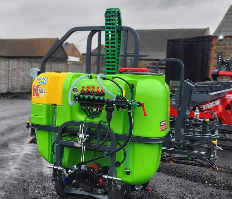 Nowy opryskiwacz zawieszany TOLMET KLARA – 600–1200 l