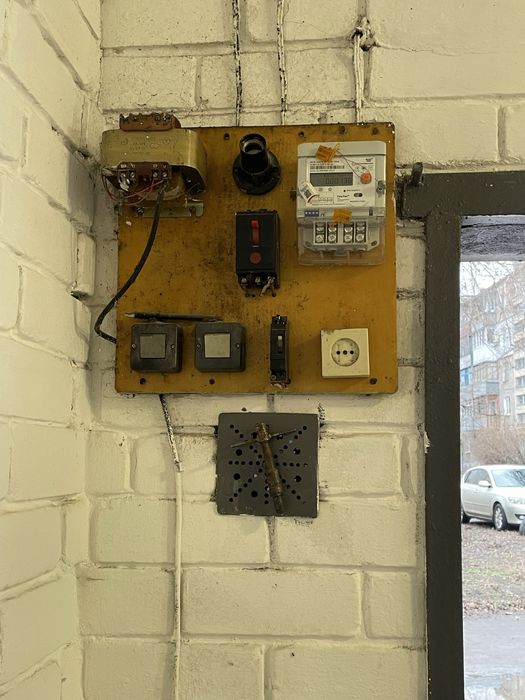 Продам капитальный гараж.