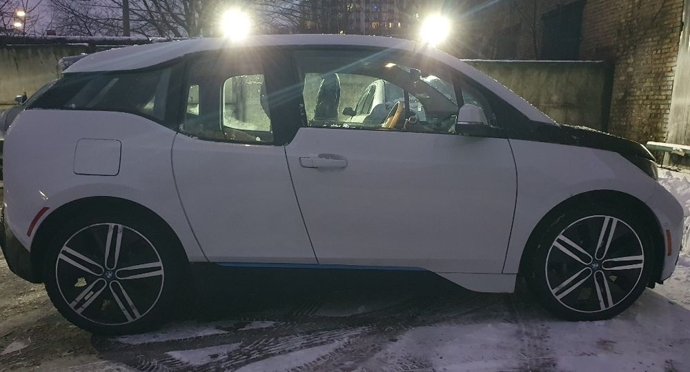 250 $ Терміново 250$ Продам/обміняю оригінальні, 20" диски на bmw i3