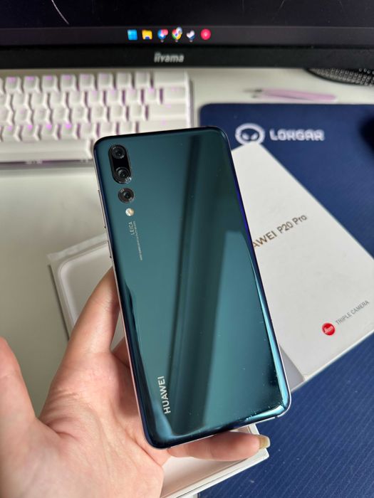 Телефон huawei p20 pro синій 6/128