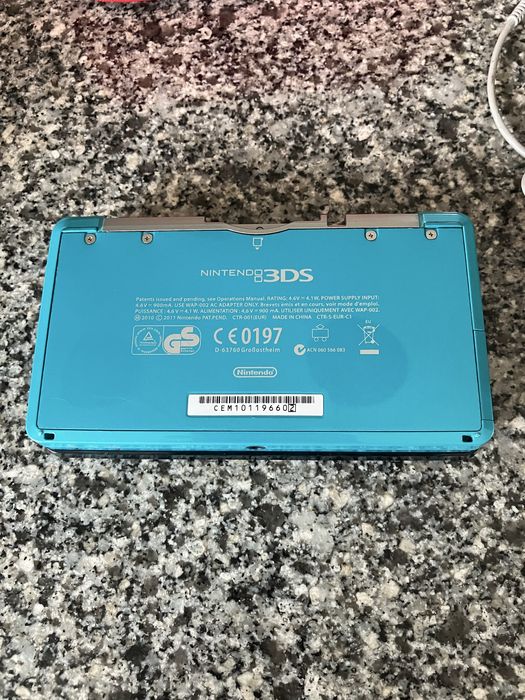 Nintendo 3ds com jogos e bolsa