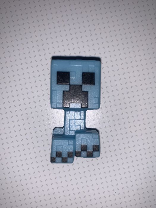 Kinder joy minecraft фігурки