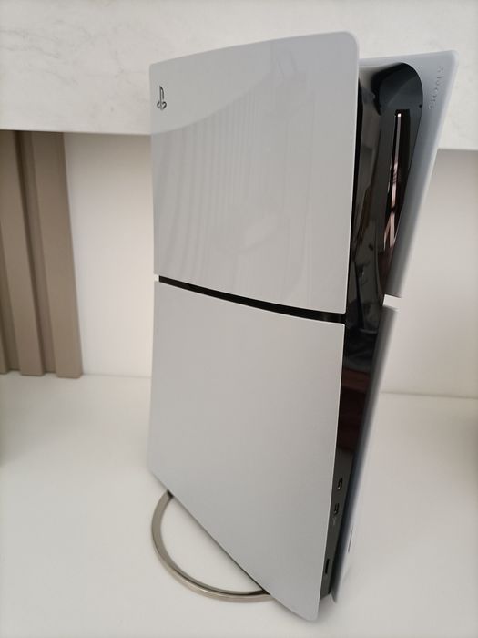 Ps 5 Play Station 5 slim z napędem + FC25 + CALL OF DUTY