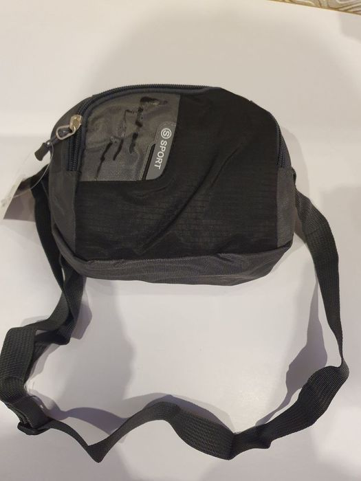 Водонепроникна сумка через плече чорно-сіра