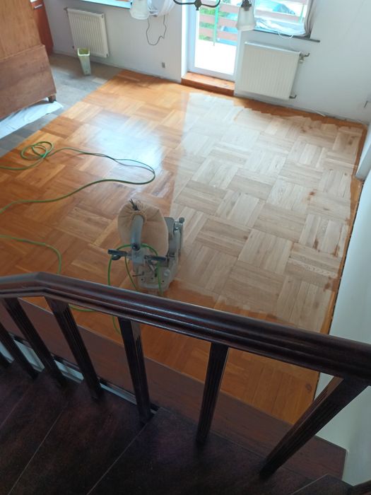 Cyklinowanie,układanie i renowacja podłóg drewnianych