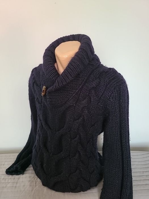 Мужской свитер 46/48 крупной вязки размер.