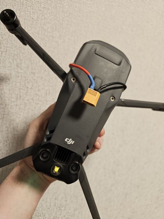 Dji mavic 3t (чистый аккаунт, вывод под второй акб)