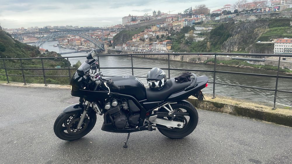 Fazer 600 ano 2000