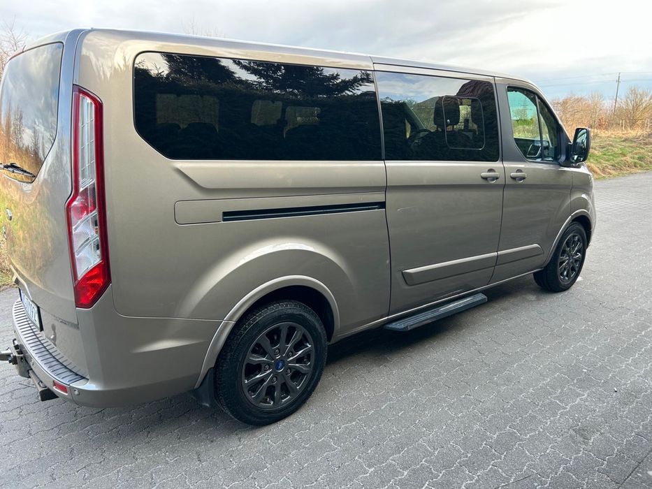 Ford Tourneo Custom