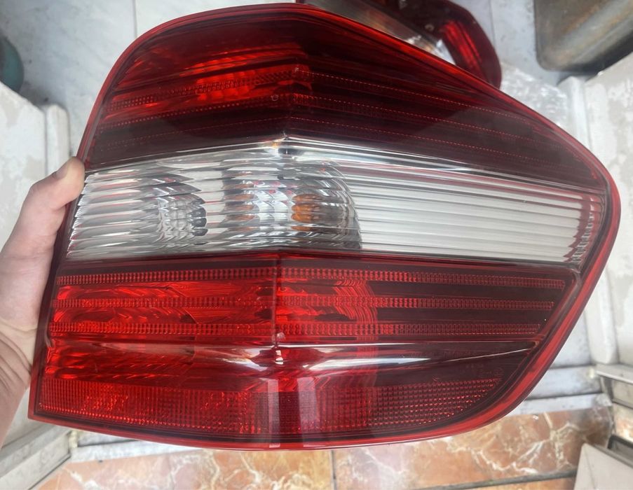 Фонари MERCEDES-BENZ A 164 906 11 00 A 164 906 12 00